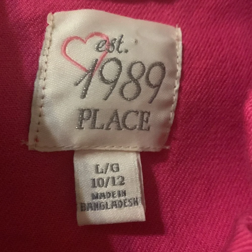 The Children’s Place Jean Jacket in Fuchsia Pink for Girls SZ Large 10/12.